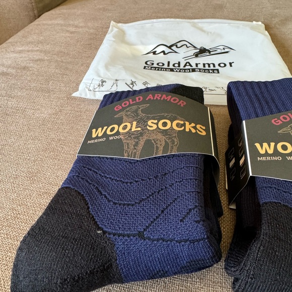 GoldArmor Merino Wool Socks 2pair Size M - Picture 2 of 5